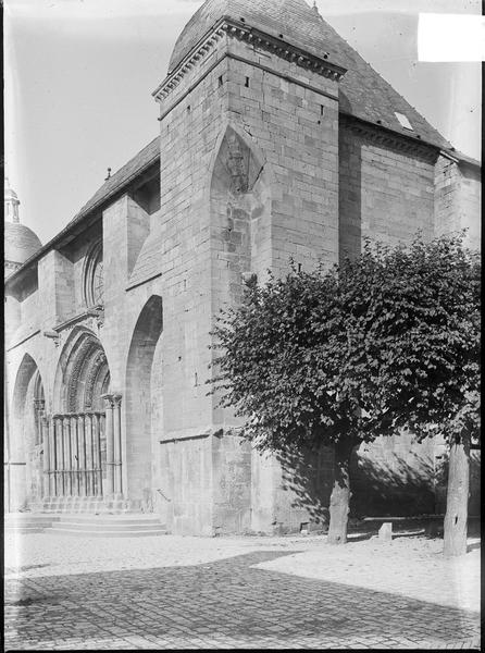 Façade, angle sud-ouest