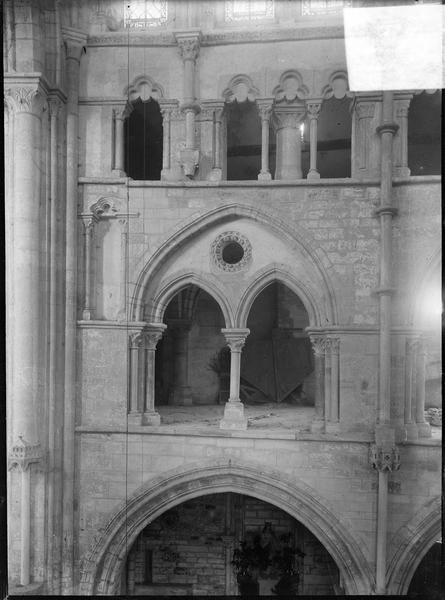 Intérieur : choeur, élévation