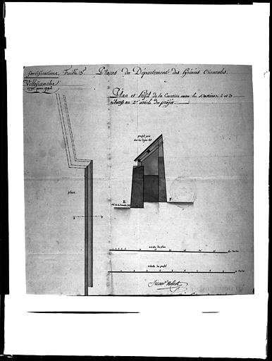 Plan et profil de la courtine entre les bastions 2 et 3