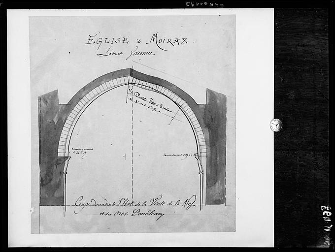 Coupe donnant l'état de la voûte de la nef et des arcs doubleaux