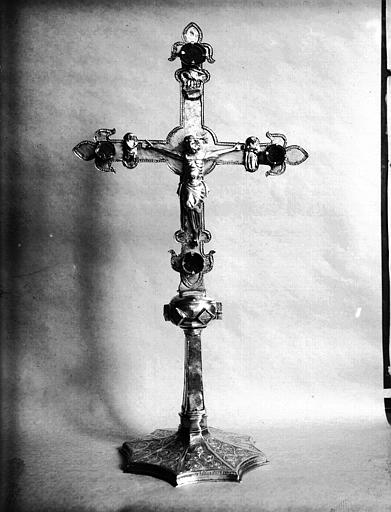 Croix d'autel en argent et vermeil : face