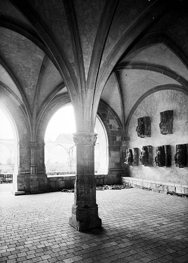 Salle capitulaire, intérieur