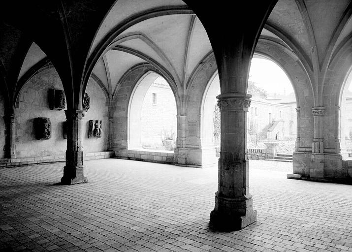 Salle capitulaire, intérieur