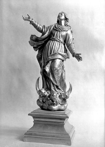 Statuette en cuivre doré : Vierge de l'Assomption