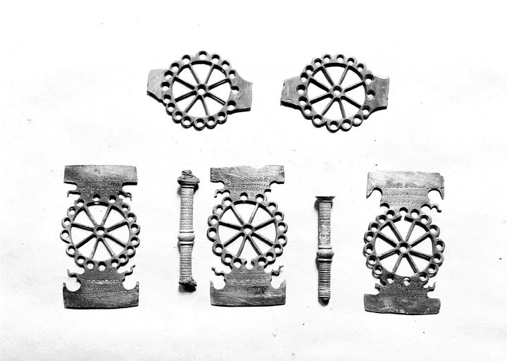 Trésor de Vix : éléments décoratifs du char, bronze