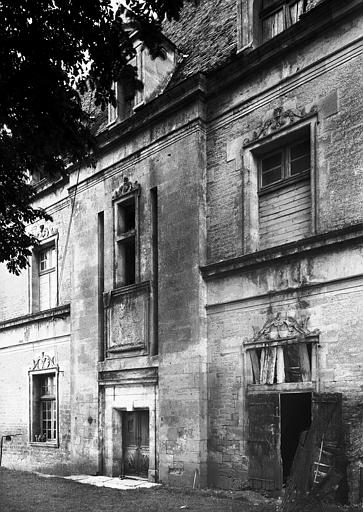 Façade nord : corps central en léger décrochement