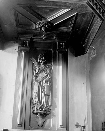 Chaire à prêcher en bois : dorsal - © Ministère de la Culture (France), Médiathèque du patrimoine et de la photographie, diffusion RMN-GP