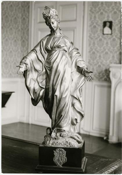 statuette : Vierge de l'Apocalypse (ancien titre : Vierge de l'Immaculée Conception), vue générale