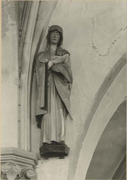 statue : Vierge