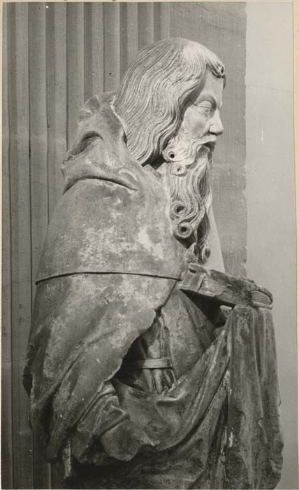 statue : Saint Antoine, vue partielle