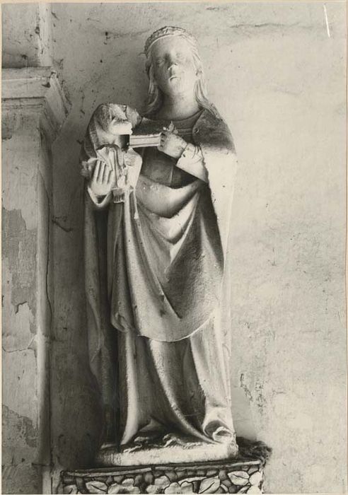 statue : Vierge à l'Enfant