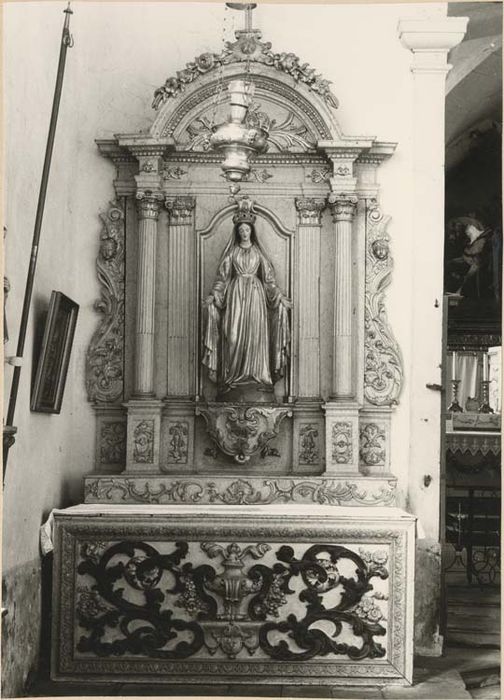 autel retable de la Vierge