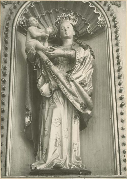 statue : Vierge à l'Enfant