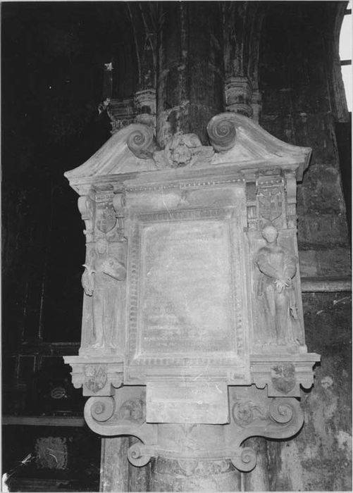 monument funéraire d'Esther d'Apremont, épouse de Jean des Porcelets de Maillane, maréchal de Lorraine