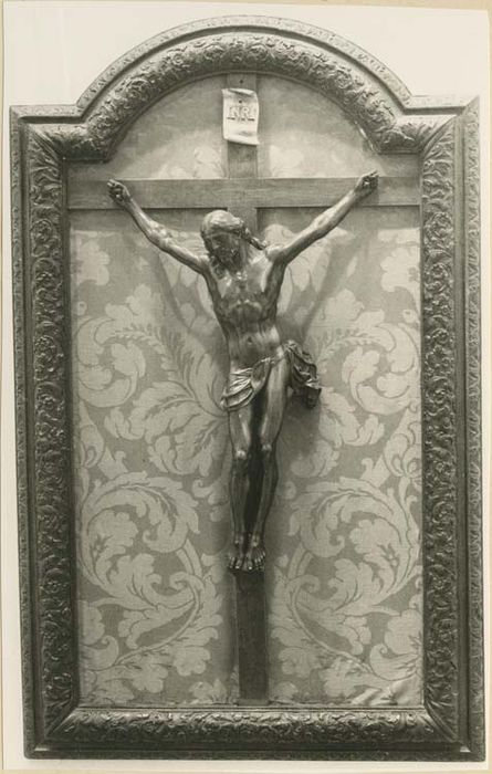 croix encadrée (crucifix)