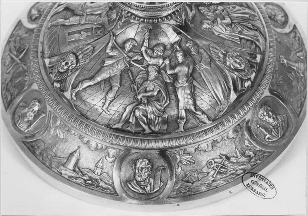calice, détail