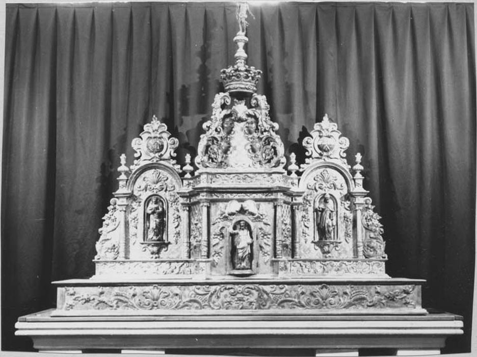 tabernacle, gradins d'autel, statuettes