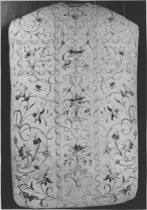 chasuble (ornement sacerdotal)