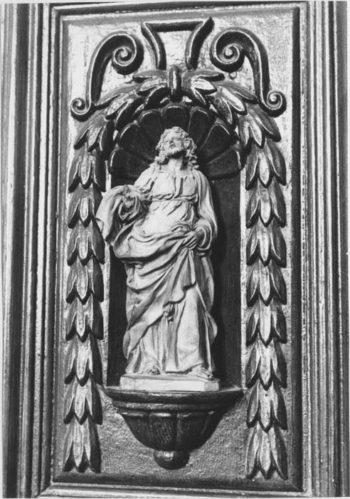 statuette : Christ