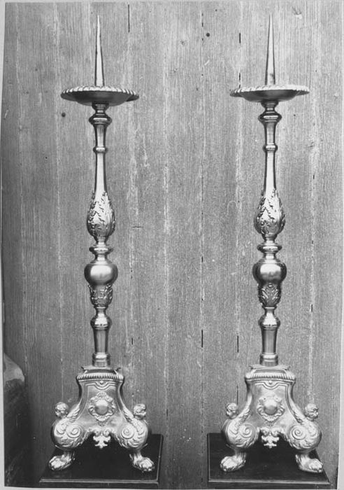 chandeliers d'autel