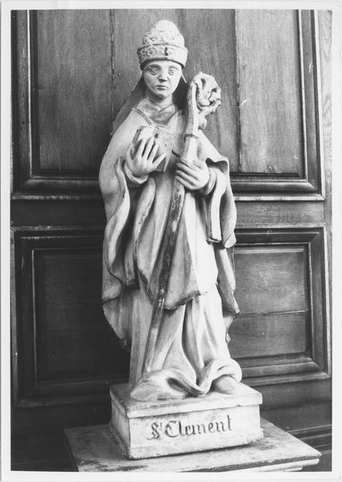 statue : saint Clément