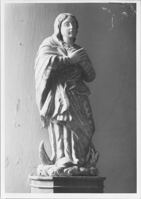 statue : l'Immaculée Conception