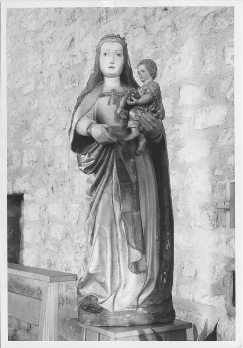 statue (petite nature) : Vierge à l'Enfant
