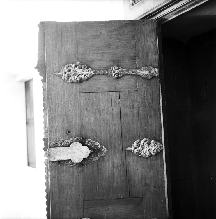 Serrure d’armoire