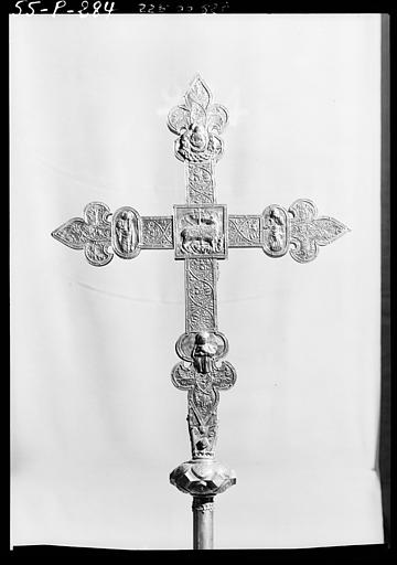 Croix processionnelle, revers