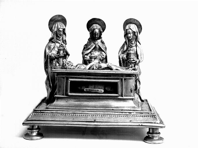 Reliquaire en cuivre doré en forme de saint Sépulcre