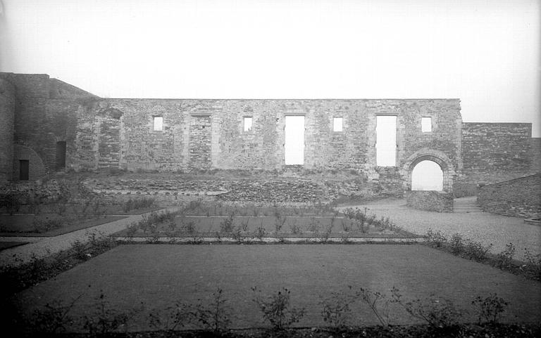 Ancienne salle des Plantagenêt