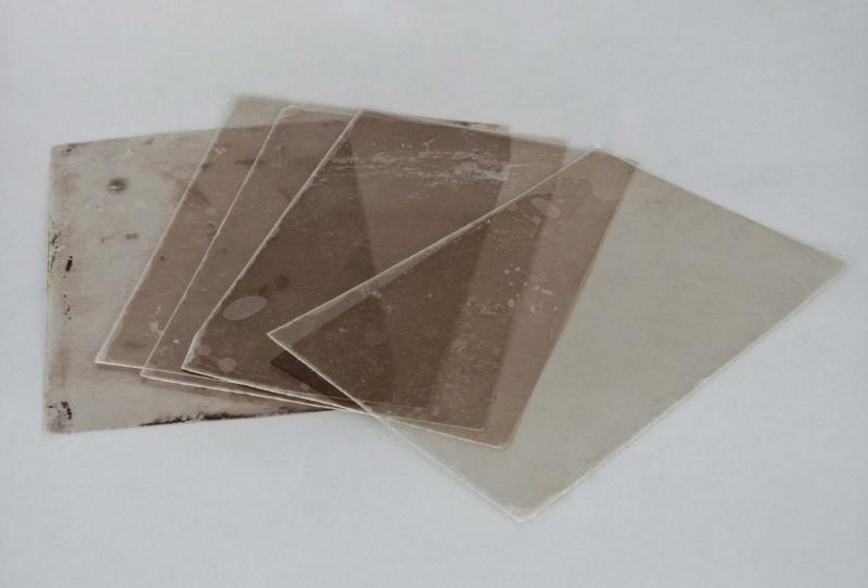 instrument scientifique : feuilles de Mica, vue générale