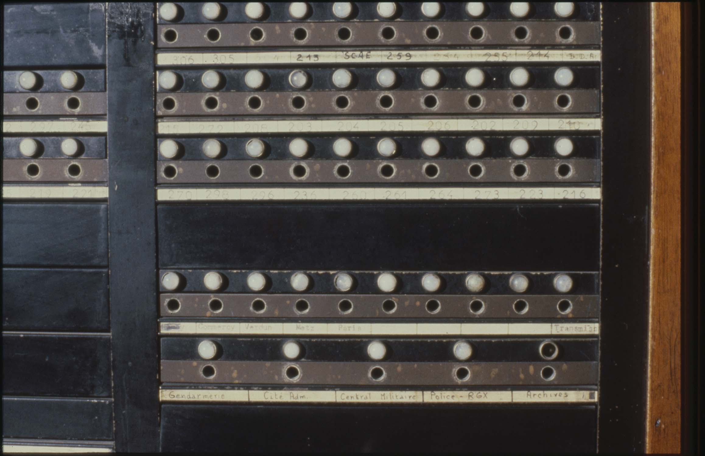 standard téléphonique, modèle de type B.C., détail