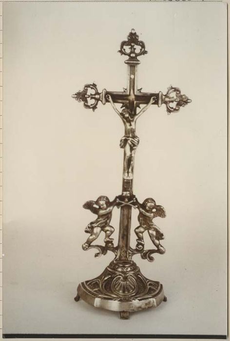 croix (crucifix)