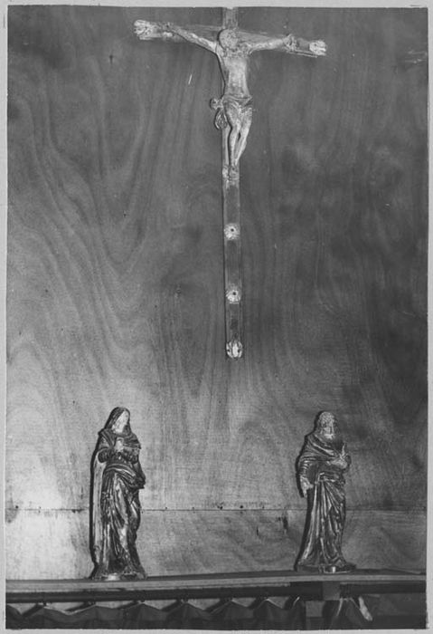 groupe sculpté : Calvaire ; Crucifixion avec la Vierge et saint Jean - © Ministère de la Culture (France), Médiathèque du patrimoine et de la photographie, diffusion RMN-GP