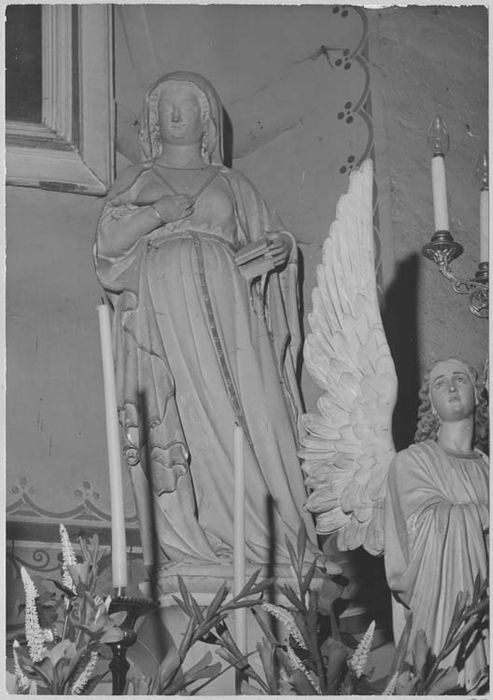 2 statues : Vierge, ange de l'Annonciation