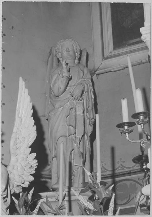 2 statues : Vierge, ange de l'Annonciation
