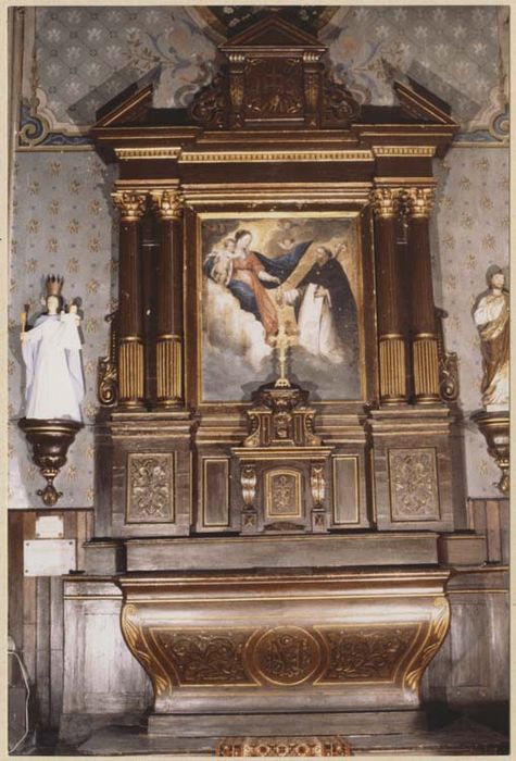 autel, retable, tableau : la Vierge offrant le rosaire à Saint Dominique