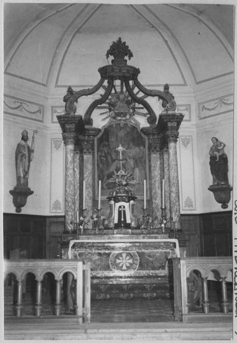 autel, retable, ciborium, tableau : le Baptême de Clovis par saint Rémy, statue : Vierge à l'Enfant, arc triomphal (maître-autel)