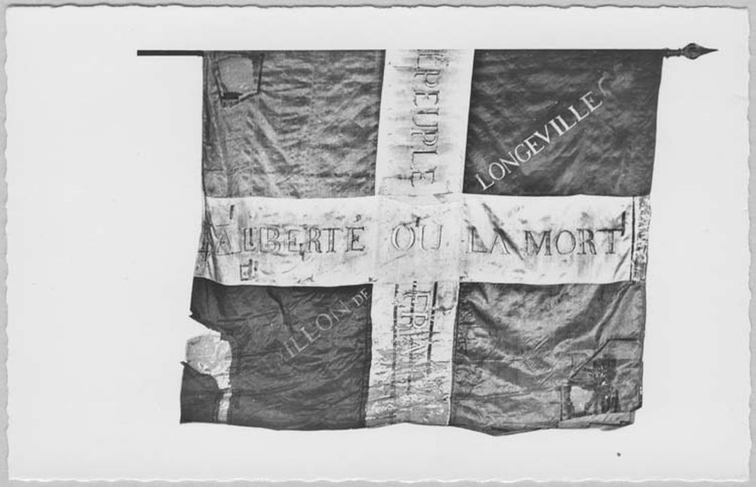 drapeau des volontaires de l'armée républicaine