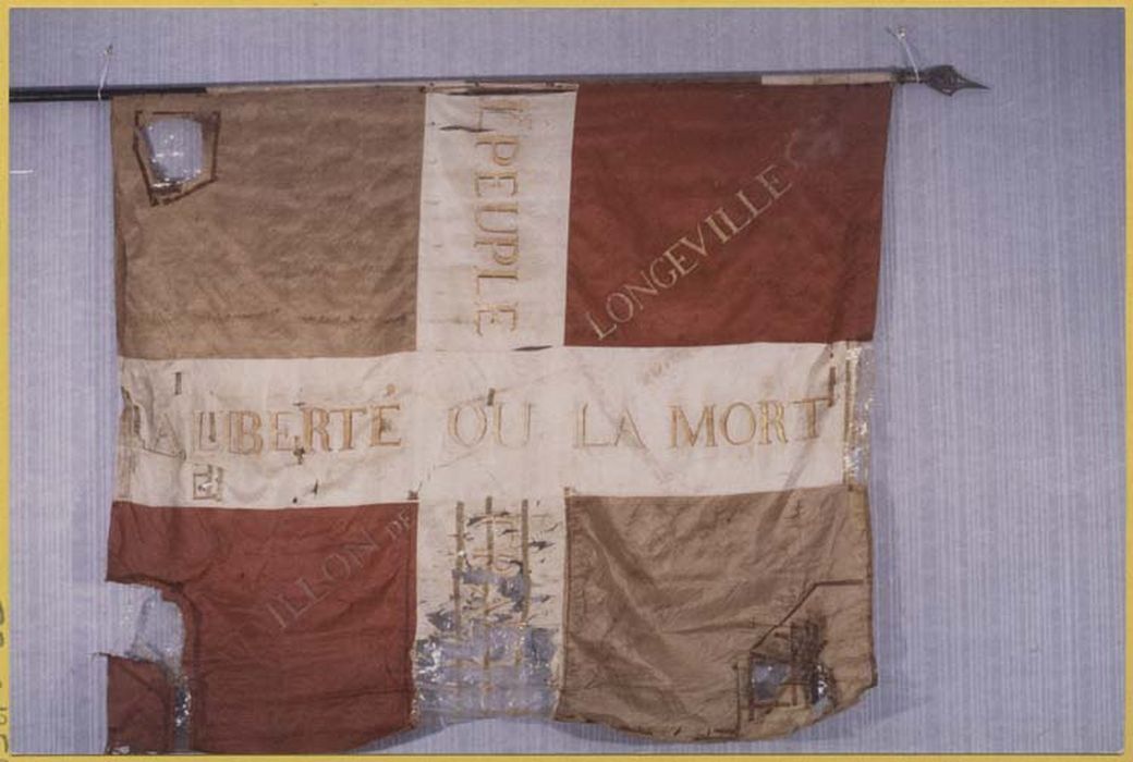 drapeau des volontaires de l'armée républicaine