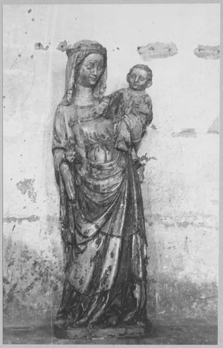 statue : Vierge à l'Enfant