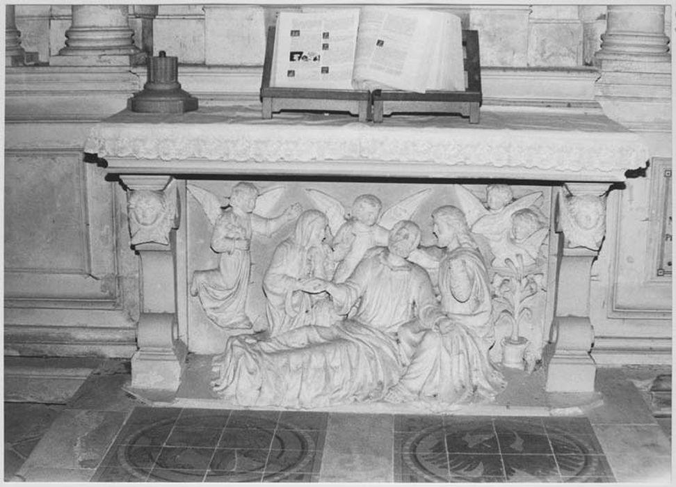 autel, bas-relief : la mort de Saint Joseph
