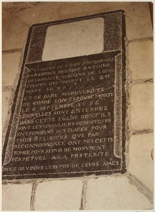 dalle funéraire d'Antoine de l'Escale et de Marguerite de Condé - © Ministère de la Culture (France), Médiathèque du patrimoine et de la photographie, diffusion RMN-GP