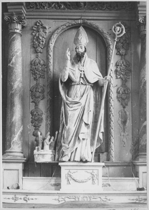 statue : Saint Nicolas