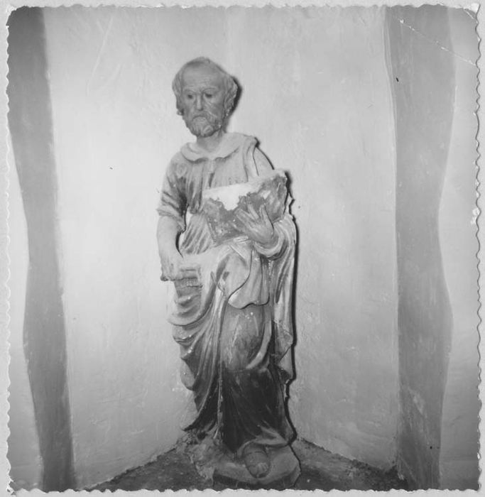 statue : Saint Pierre