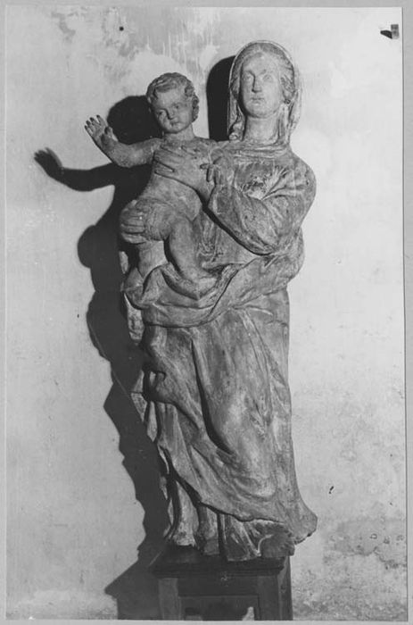 2 statues : Vierge à l'Enfant, Saint Vincent