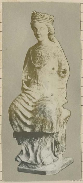 statue : Vierge assise dite Notre-Dame-des-Voûtes