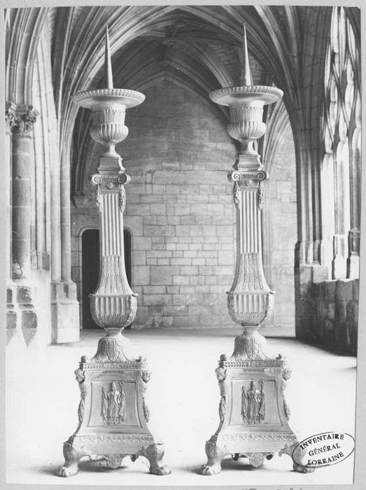 4 chandeliers (garniture d'autel) - © Ministère de la Culture (France), Médiathèque du patrimoine et de la photographie, diffusion RMN-GP