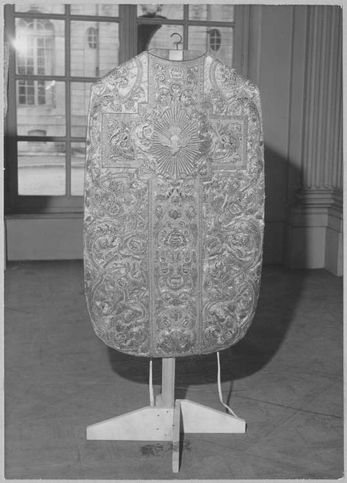 ornement liturgique dit de saint Paul : chasuble